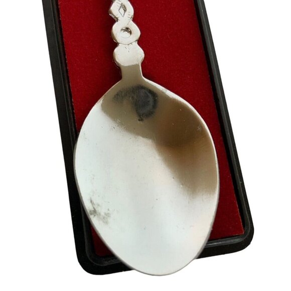 Bahamas Collectible Travel Souvenir Spoon Silvertone Metal Shield Design - Picture 3 of 4